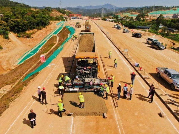 万宁高速公路